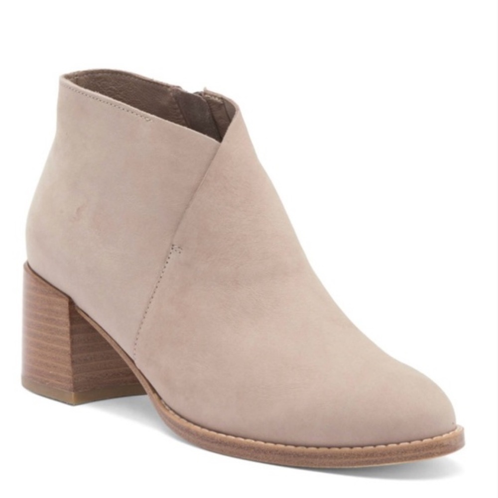Eileen Fisher Melrose Tan Nubuck Ankle Boots Size 7 1/2